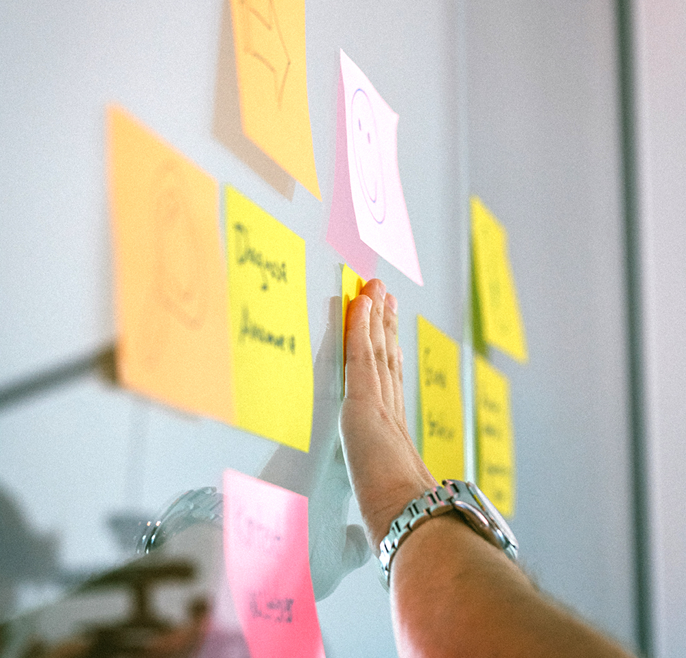 Organisationsentwicklung Workshop arbeiten mit Post-its